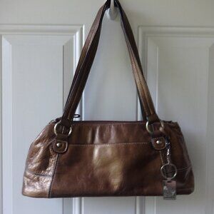 Giani Bernini leather copper color shoulder bag, top zipper closure very soft